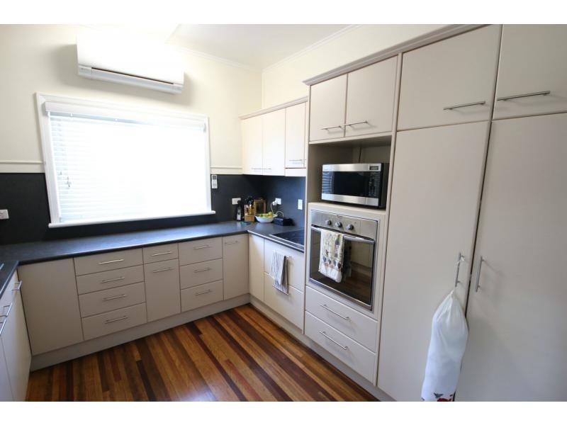 61 FOURTEENTH Avenue, Home Hill QLD 4806