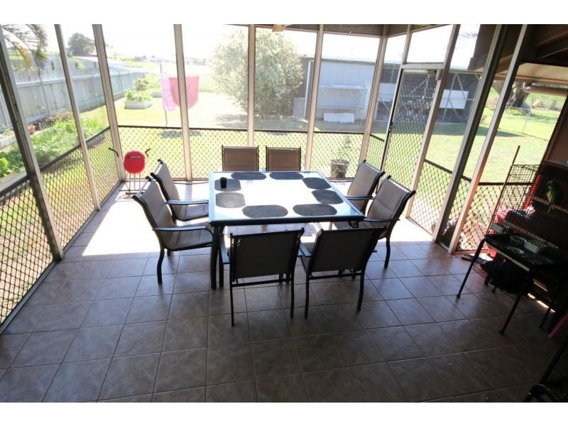 61 FOURTEENTH Avenue, Home Hill QLD 4806