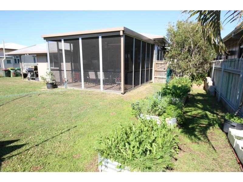 61 FOURTEENTH Avenue, Home Hill QLD 4806