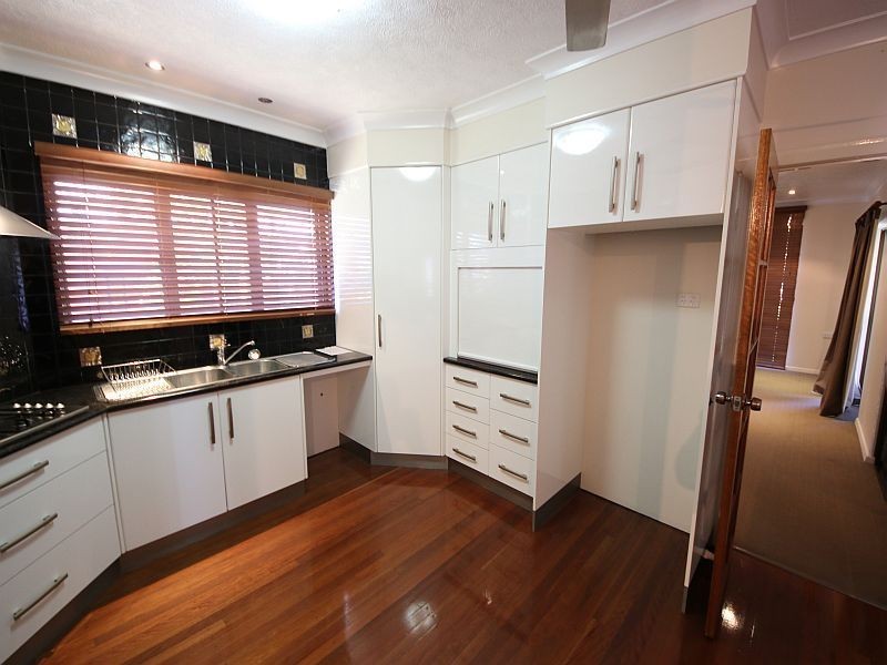 20 TENTH Street, Home Hill QLD 4806