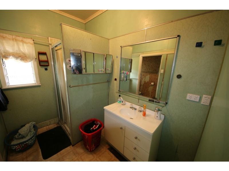 2 TO 4 GREEN Street, Brandon QLD 4808