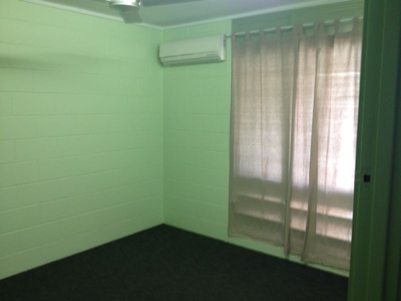 Unit 2/305 STUART Drive, Wulguru QLD 4811