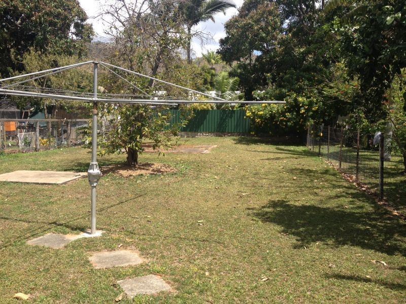 Unit 2/305 STUART Drive, Wulguru QLD 4811