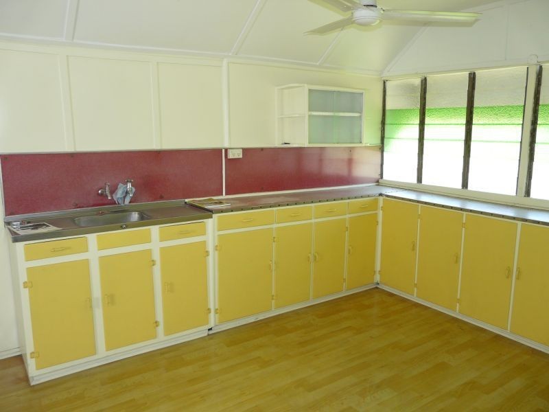 35 MACMILLAN Street, Ayr QLD 4807
