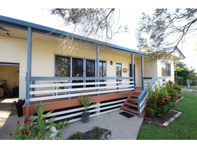 2 PHILLIPS Street, Ayr QLD 4807