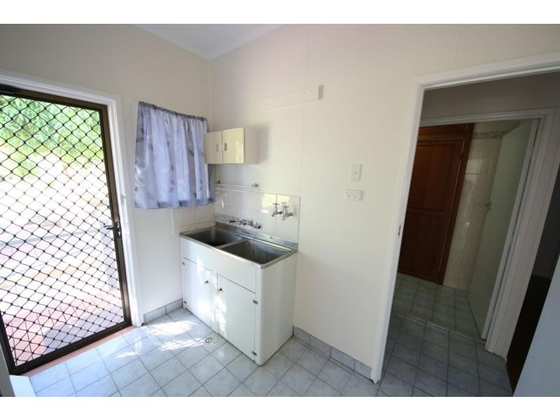 2 PHILLIPS Street, Ayr QLD 4807