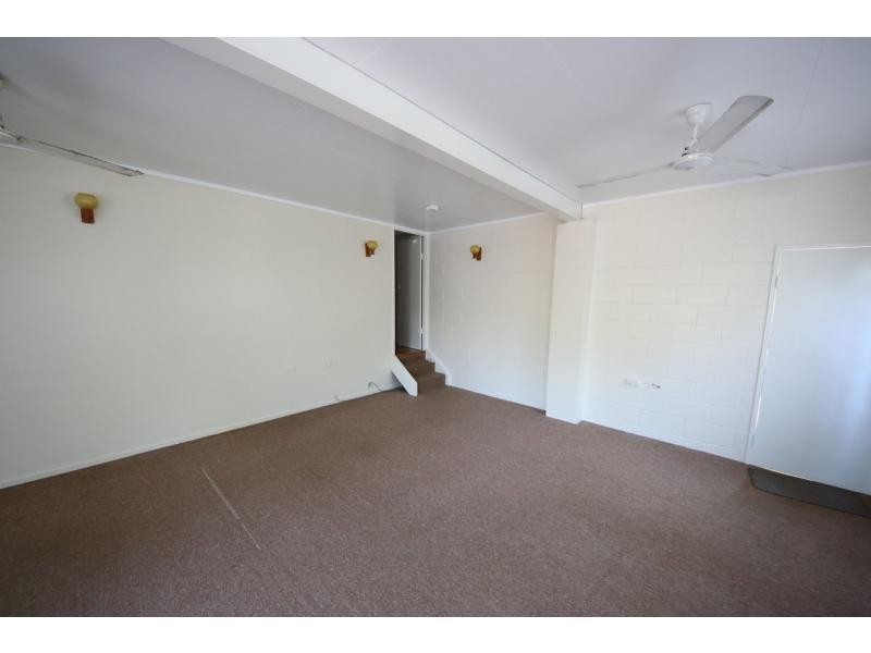 2 PHILLIPS Street, Ayr QLD 4807