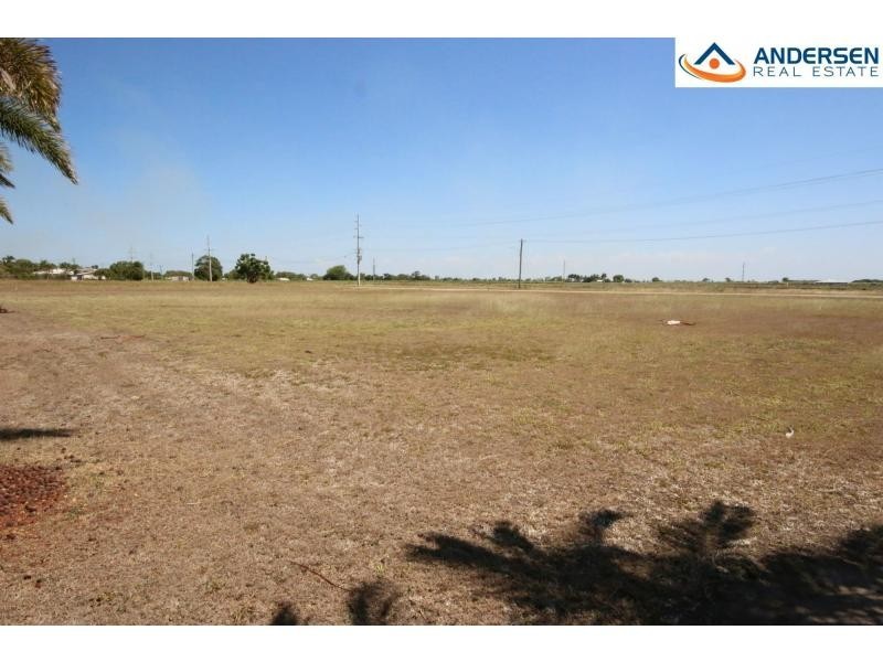 20 to 24 ROBERT Street, Ayr QLD 4807