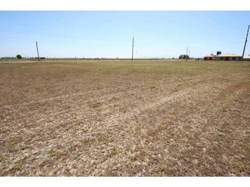 20 to 24 ROBERT Street, Ayr QLD 4807