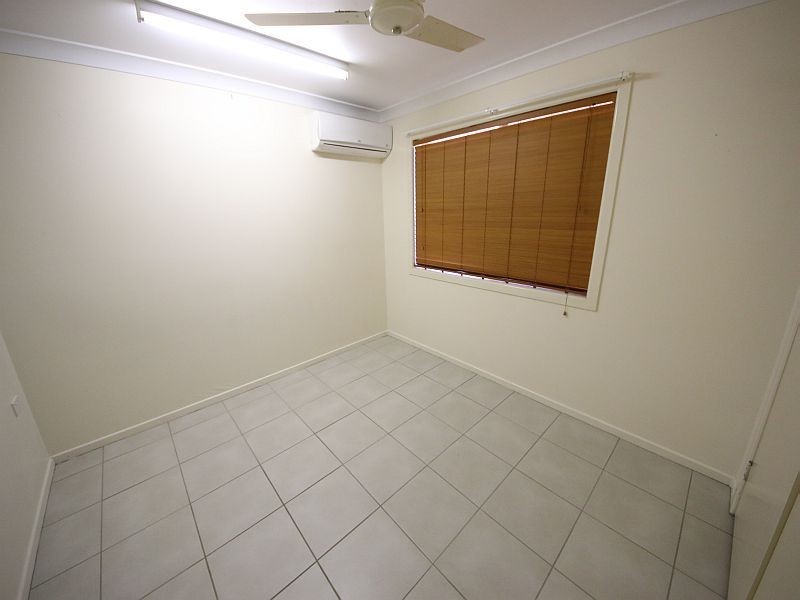 11 GAINSBOROUGH Drive, Ayr QLD 4807