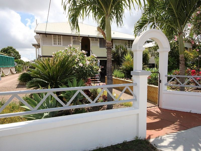 99 NINTH Avenue, Home Hill QLD 4806