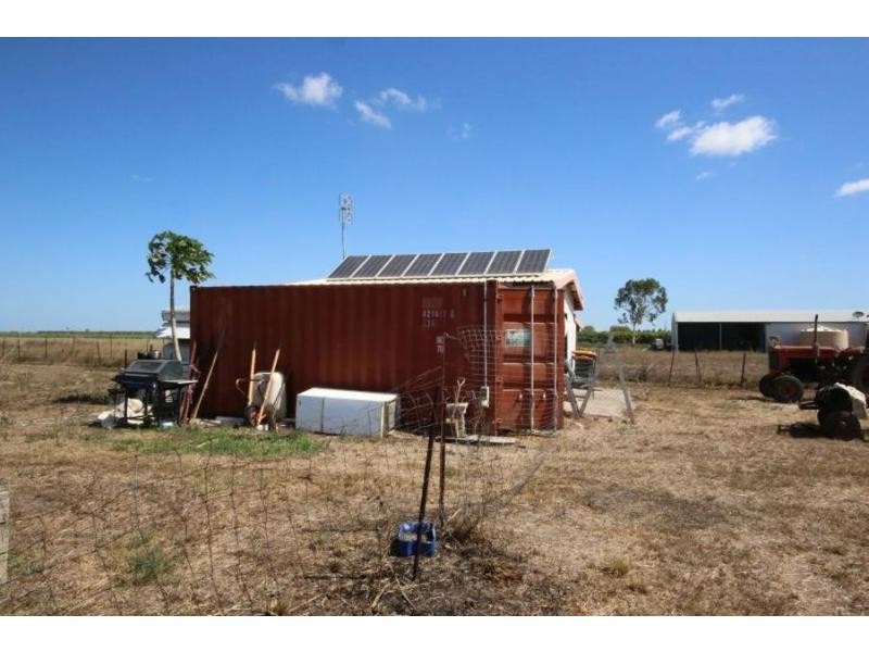 135 BARTLETT Road, Horseshoe Lagoon QLD 4809
