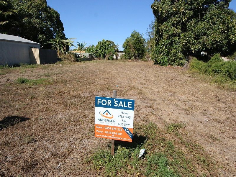 25 NINTH Avenue, Home Hill QLD 4806
