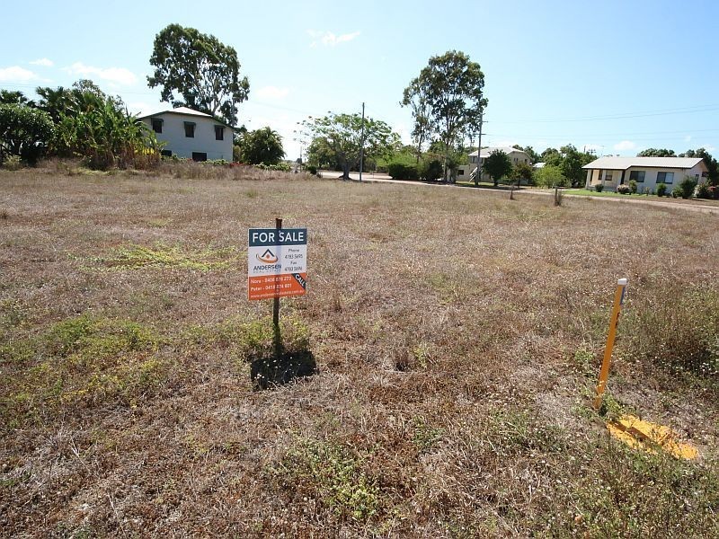94 SECOND Avenue, Home Hill QLD 4806