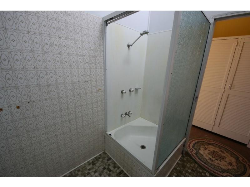 34 BANISTER Street, Brandon QLD 4808