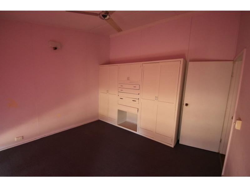 34 BANISTER Street, Brandon QLD 4808