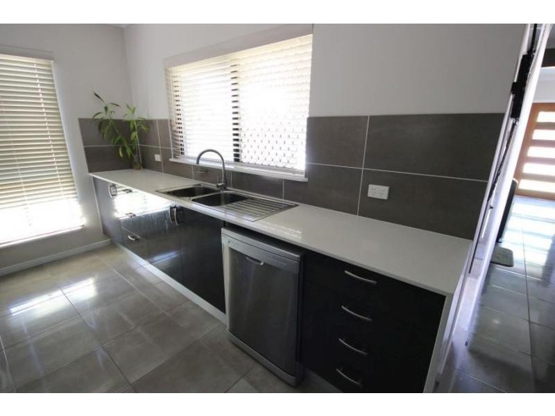 125 MACKENZIE Street, Ayr QLD 4807