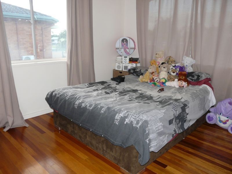 77 ROSS Street, Ayr QLD 4807