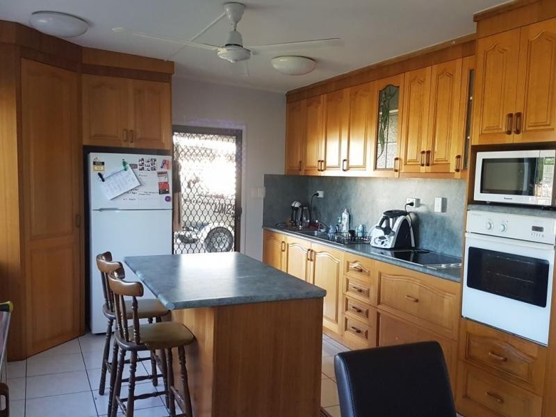 20 ELEVENTH Avenue, Home Hill QLD 4806