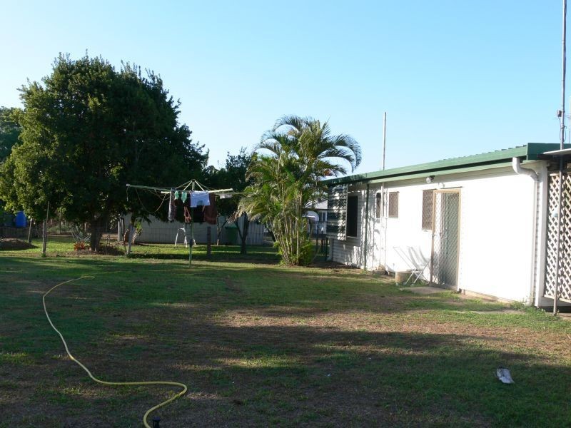 20 ELEVENTH Avenue, Home Hill QLD 4806