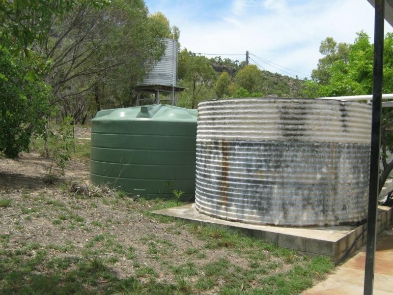 L211 SHARK BAY Esplanade, Guthalungra QLD 4805