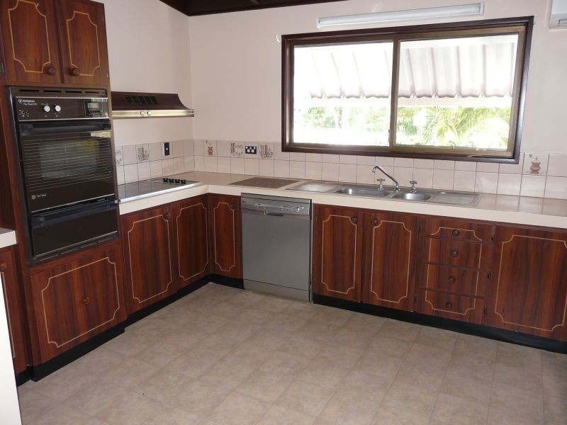 11 Little Crescent, Ayr QLD 4807