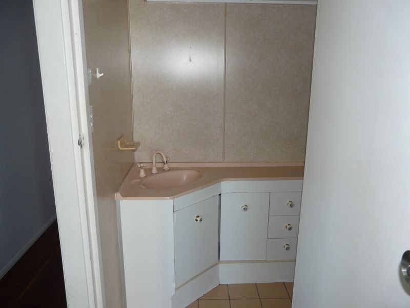 37-39 ALBERT Crescent, Ayr QLD 4807