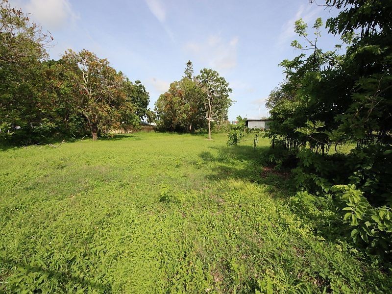 137-139 MACMILLAN Street, Ayr QLD 4807