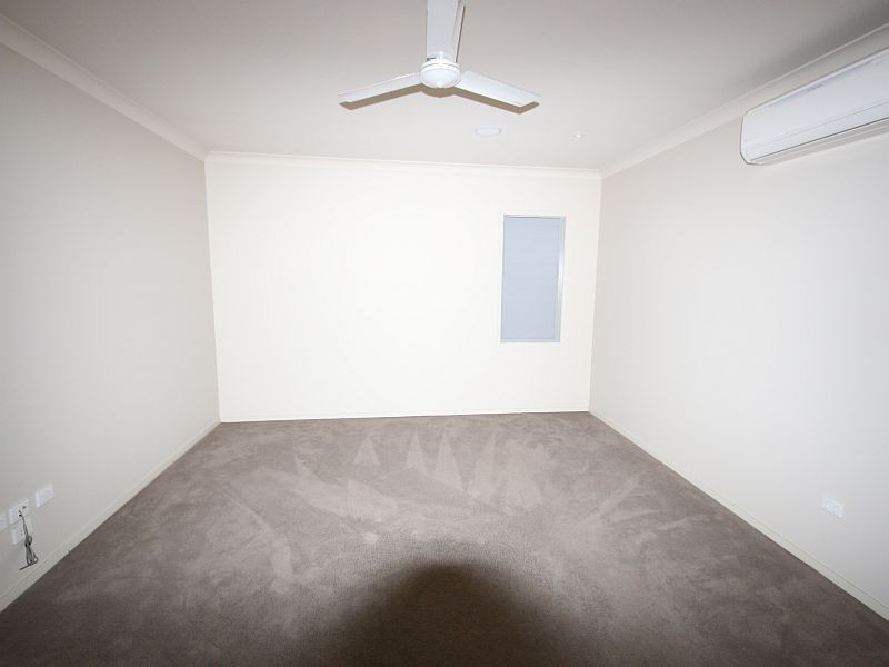 39 CASTORINA Drive, Mount Kelly QLD 4807