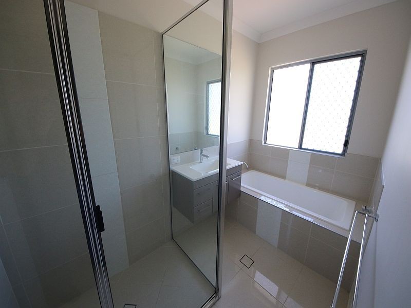 39 CASTORINA Drive, Mount Kelly QLD 4807