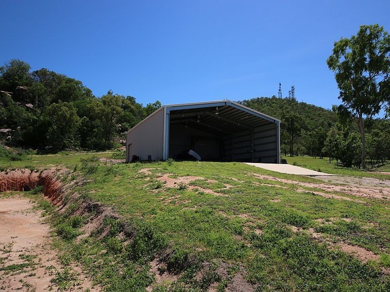 39 CASTORINA Drive, Mount Kelly QLD 4807