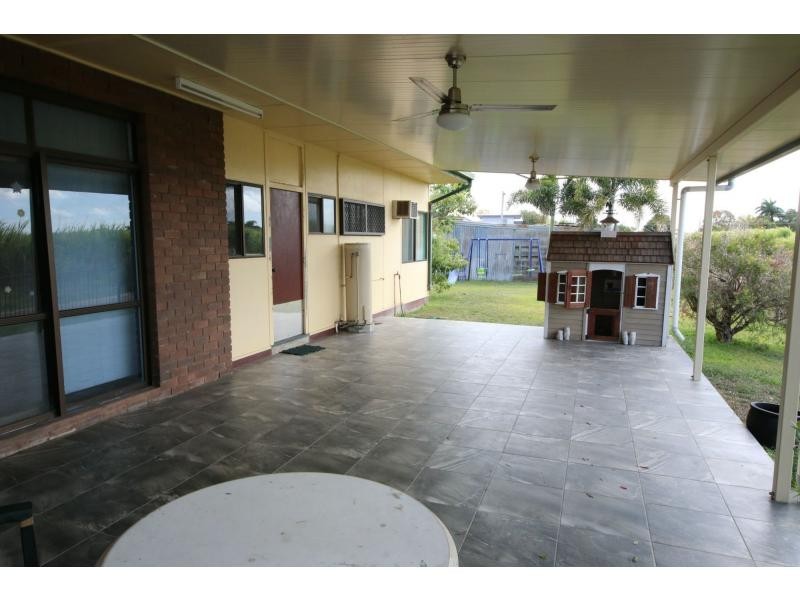 10 PACIFIC Court, Brandon QLD 4808