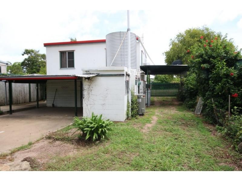 52 TOPTON Street, Alva QLD 4807