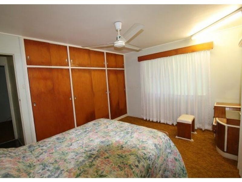 13 GOULD Place, Ayr QLD 4807