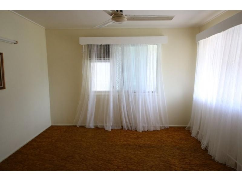 13 GOULD Place, Ayr QLD 4807