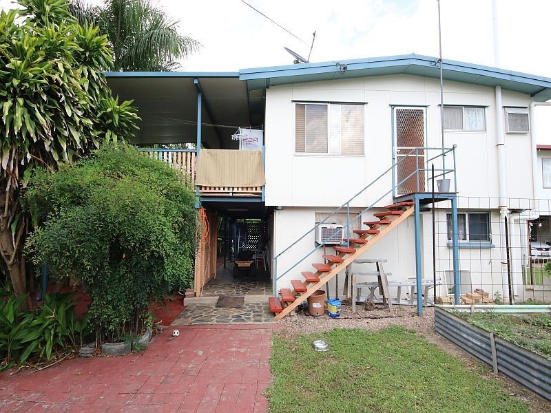 64 FOURTEENTH Street, Home Hill QLD 4806