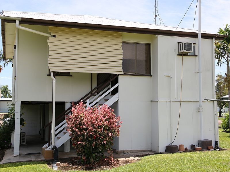 64 ELEVENTH Avenue, Home Hill QLD 4806