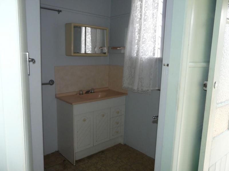 15 LAWSON Street, Ayr QLD 4807