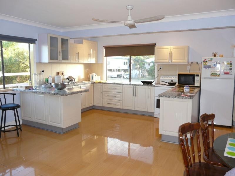 11 STOCKDALE Parade, Inkerman QLD 4806