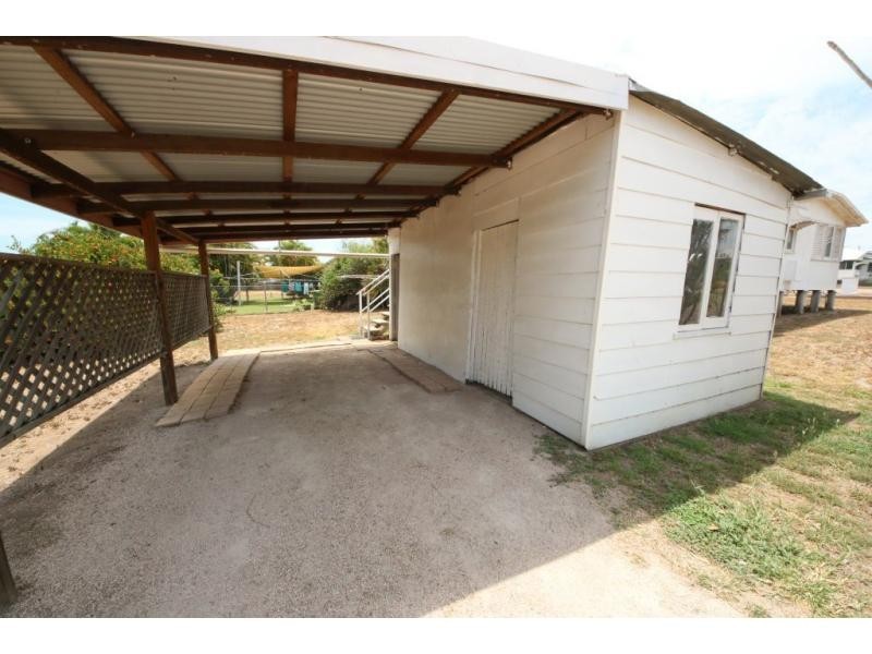 58 BANISTER Street, Brandon QLD 4808