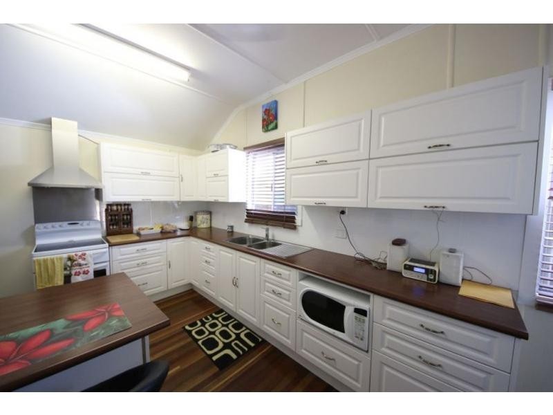 75 FIFTEENTH Street, Home Hill QLD 4806