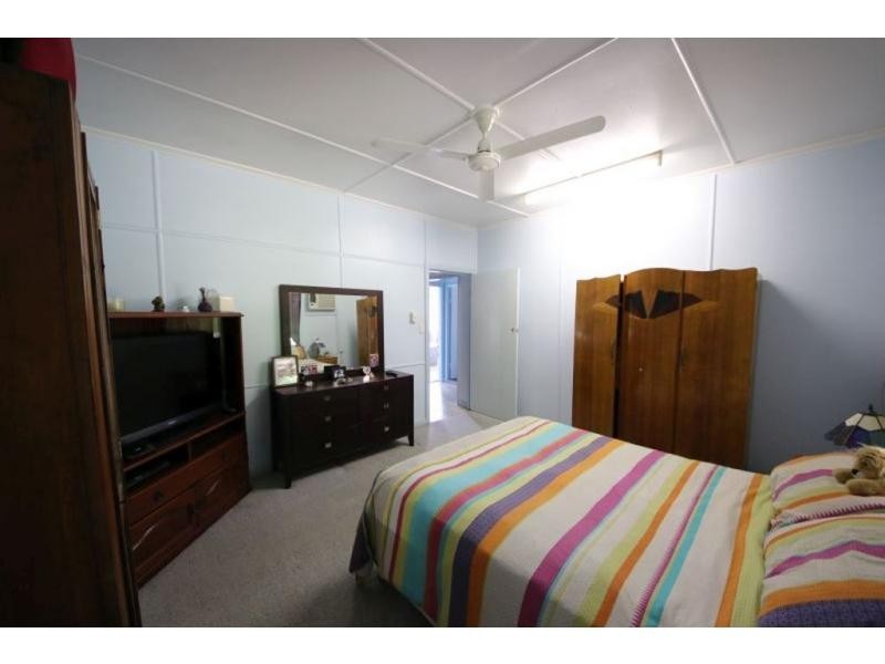 75 FIFTEENTH Street, Home Hill QLD 4806