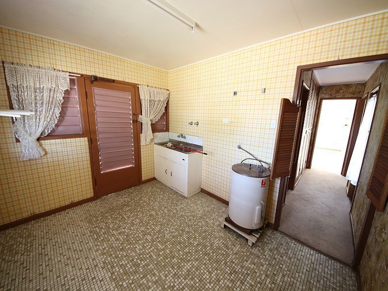 94 Gibson Street, Ayr QLD 4807