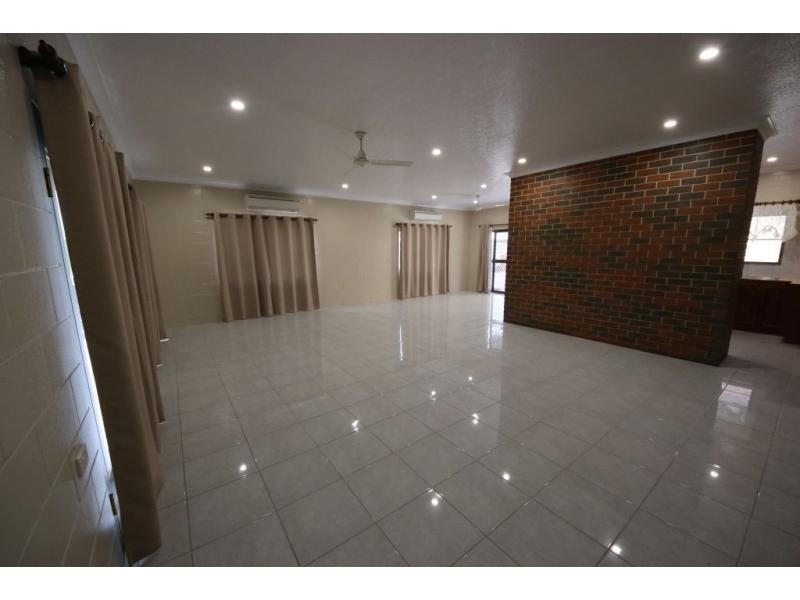 8 LILLIESMERE Court, Ayr QLD 4807