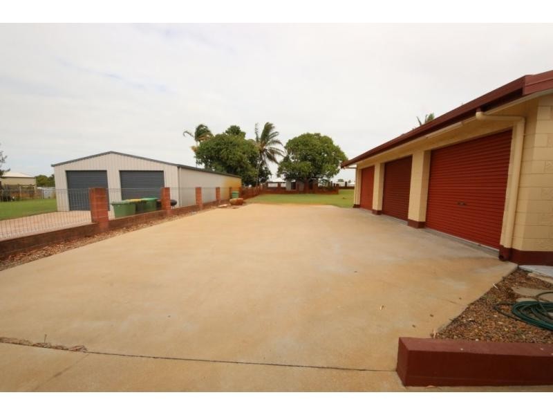 8 LILLIESMERE Court, Ayr QLD 4807