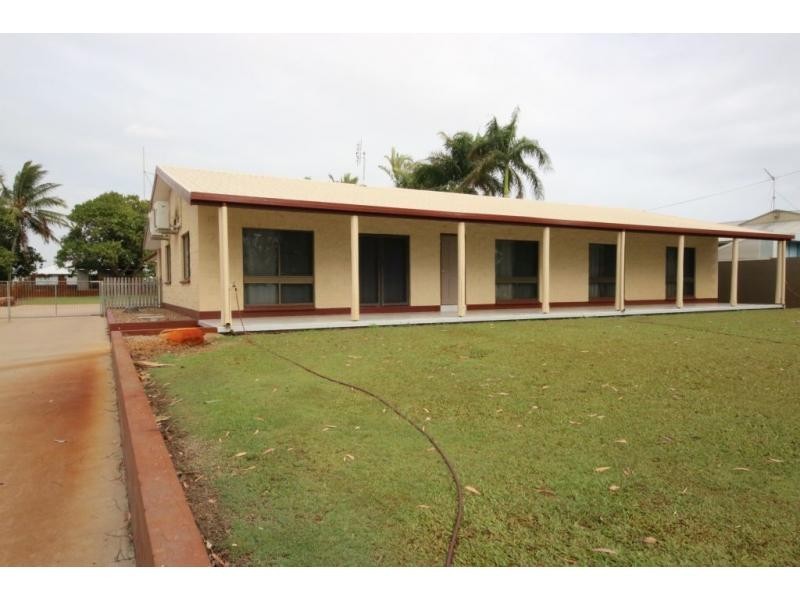 8 LILLIESMERE Court, Ayr QLD 4807