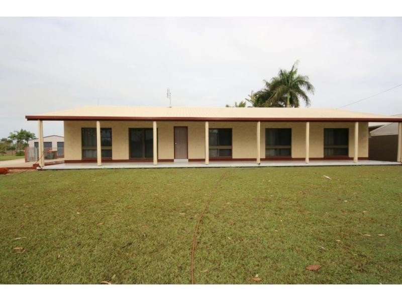 8 LILLIESMERE Court, Ayr QLD 4807