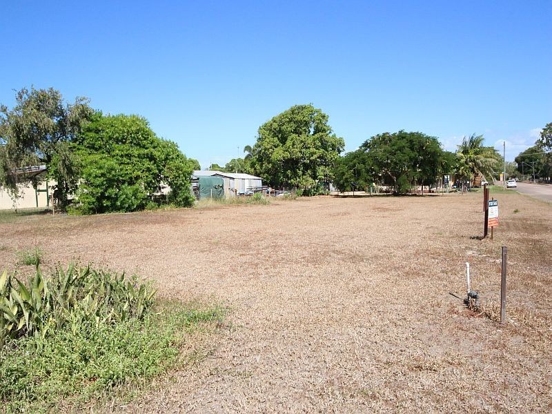 19 MUNRO Street, Brandon QLD 4808