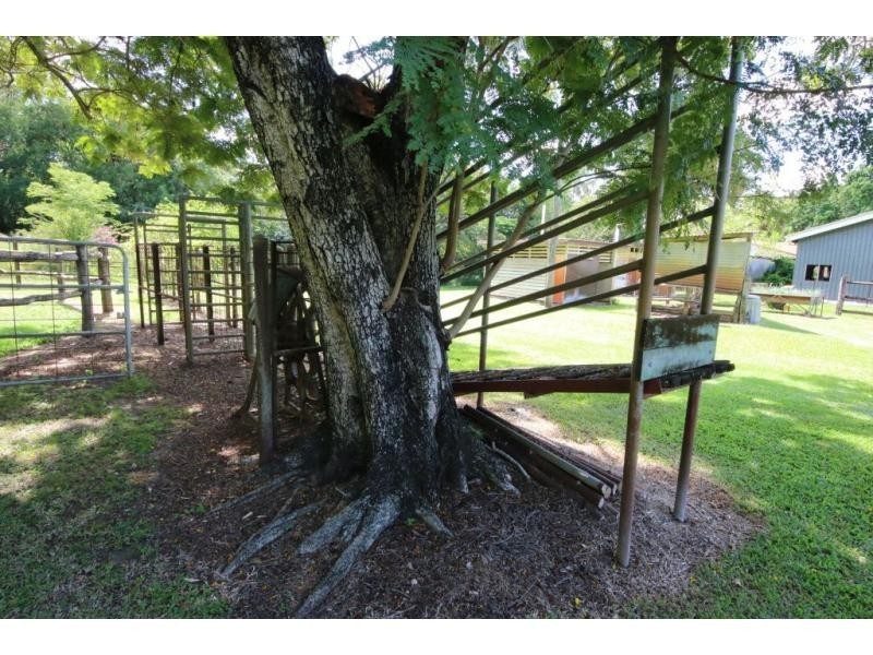 1006 WOODSTOCK GIRU Road, Mount Surround QLD 4809