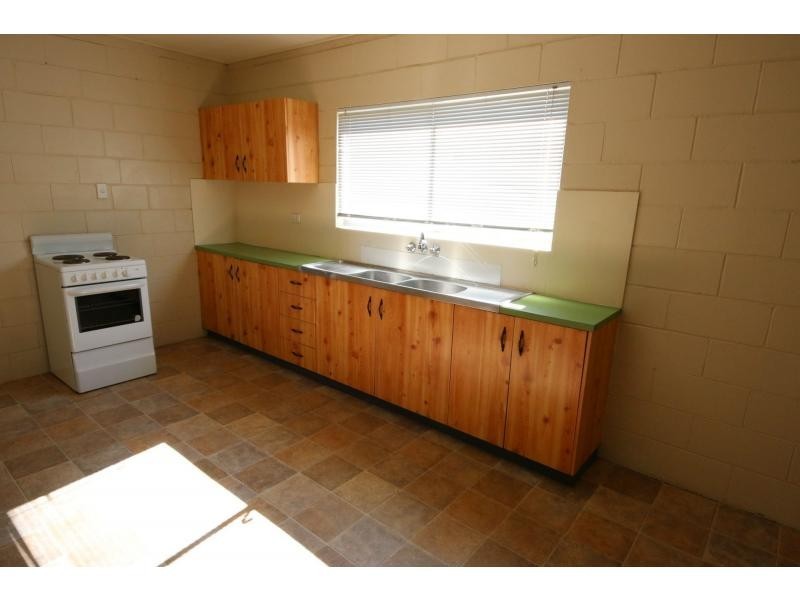 91 MACKENZIE Street, Ayr QLD 4807
